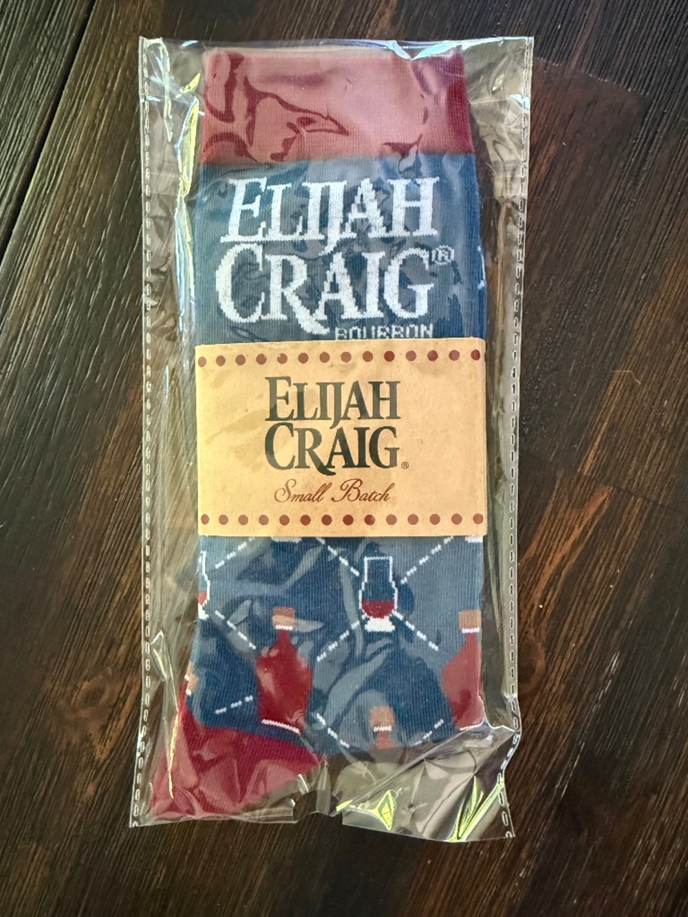 Elijah Craig Raised Logo Gray Baseball Trucker Cap w/Elijah Craig socks - Picture 4 of 4